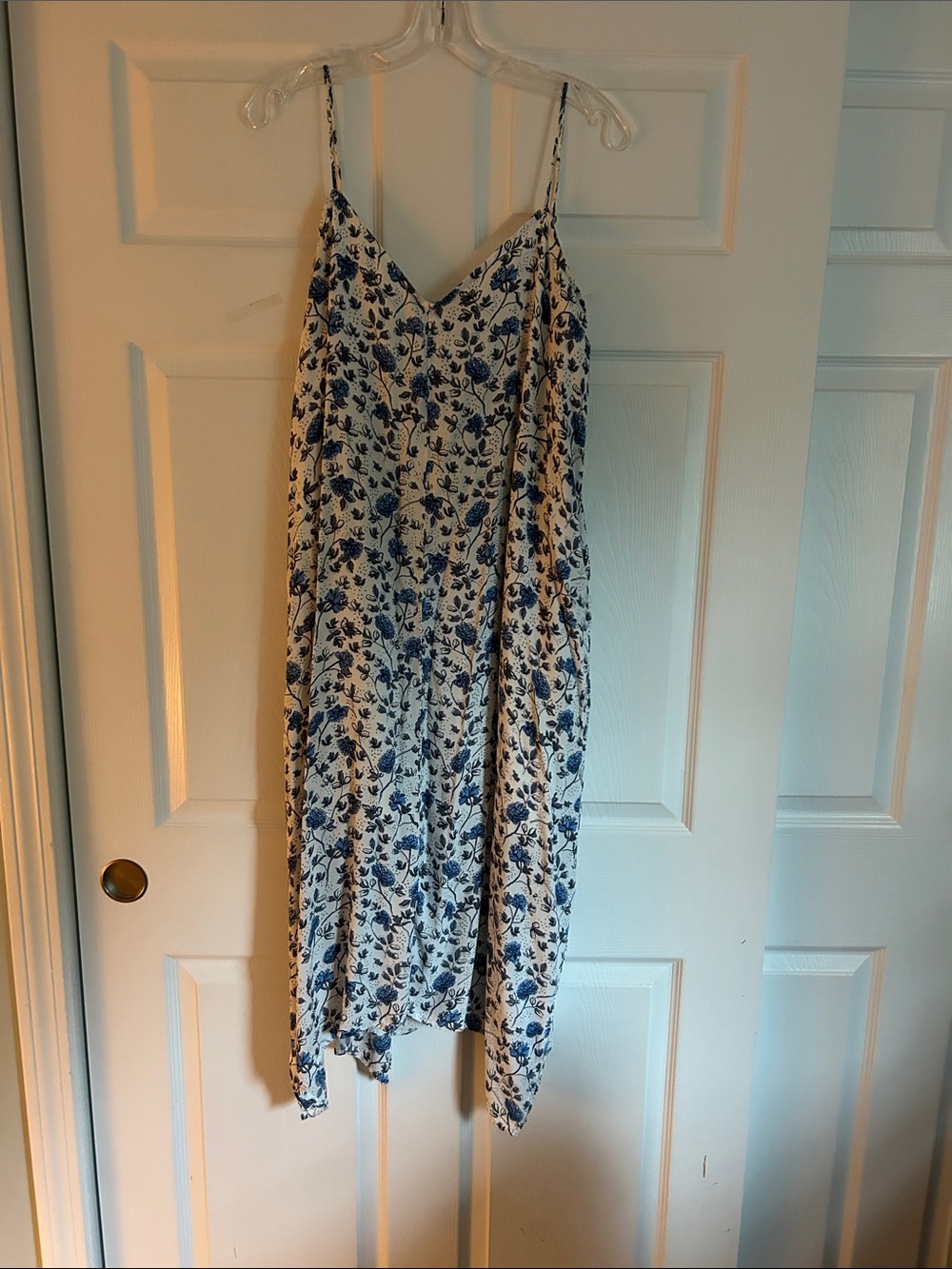 GAP White Dress with Navy Floral Print